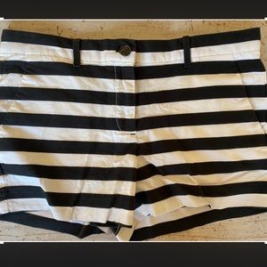 Womens Gap Shorts Black/White Size 4